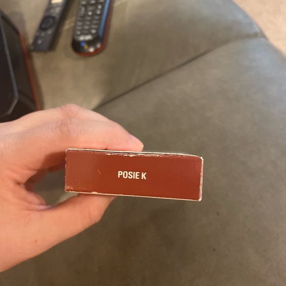 Kylie cosmetics lip kit in the shade Posie K - Picture 7 of 8